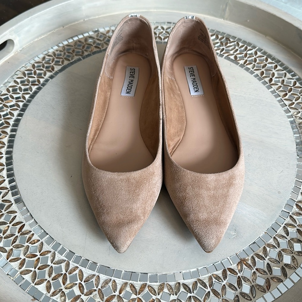 Steve Madden Adley Camel Suede. Snake skin trim detail. Sz 9 GUC